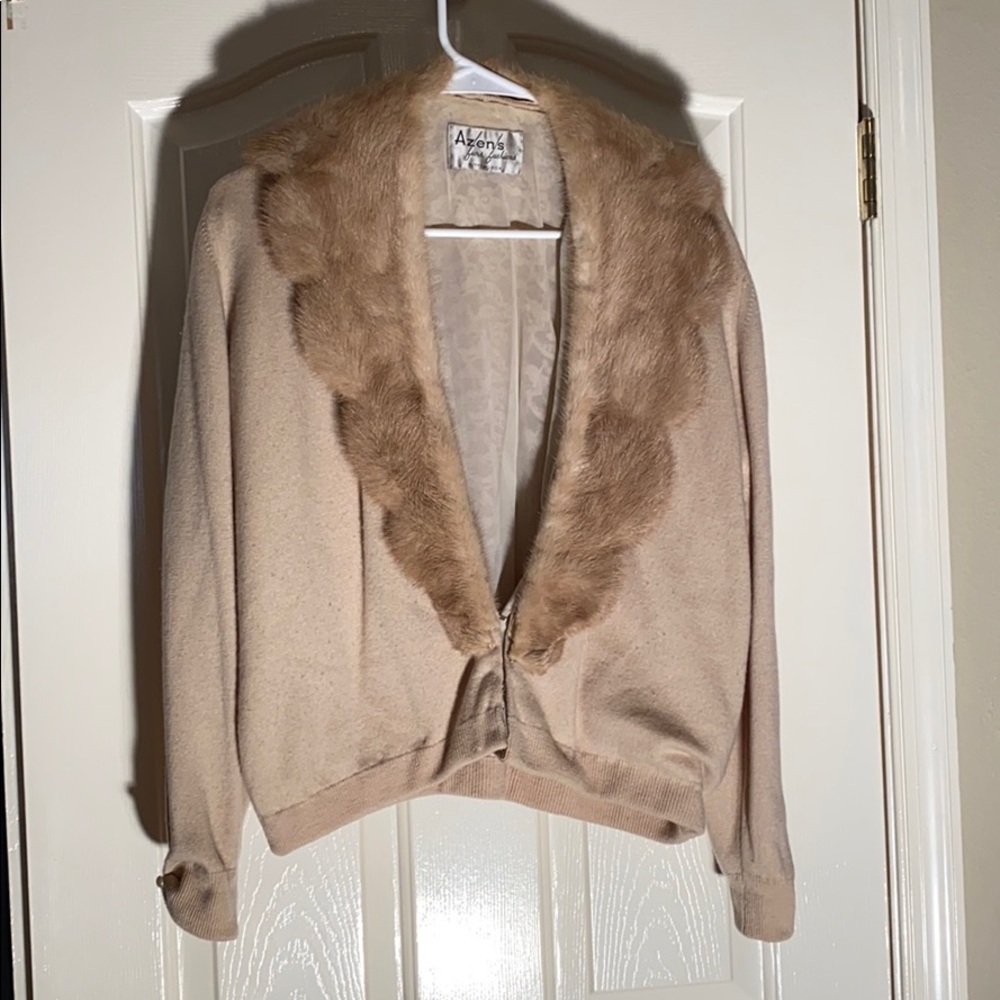 Vintage Beige Cashmere fur neck trimmed sweater